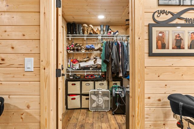 2640 Fords Mill Road, Versailles, KY 40383