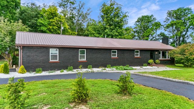 2640 Fords Mill Road, Versailles, KY 40383