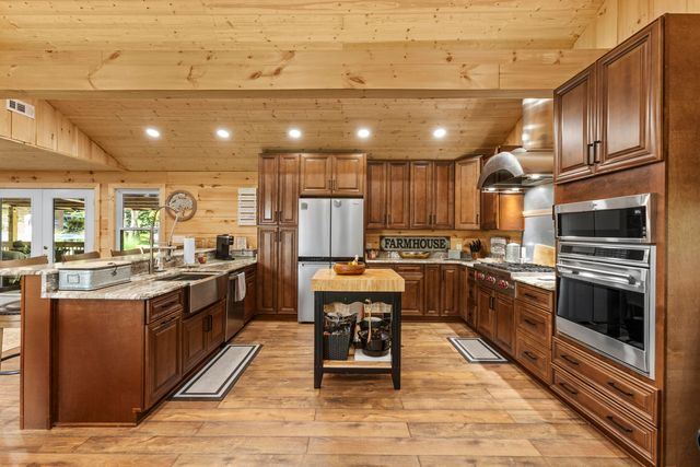 2640 Fords Mill Road, Versailles, KY 40383