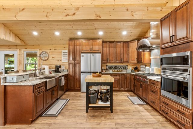 2640 Fords Mill Road, Versailles, KY 40383