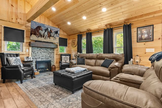 2640 Fords Mill Road, Versailles, KY 40383