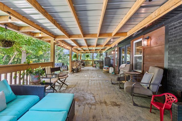 2640 Fords Mill Road, Versailles, KY 40383