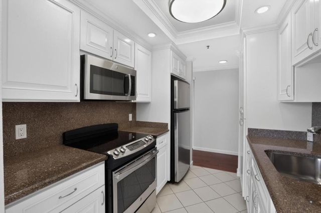 1 Baldwin Avenue 609, San Mateo, CA 94401