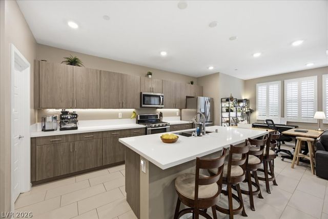 11313 Vision Peak Avenue 102, Las Vegas, NV 89135
