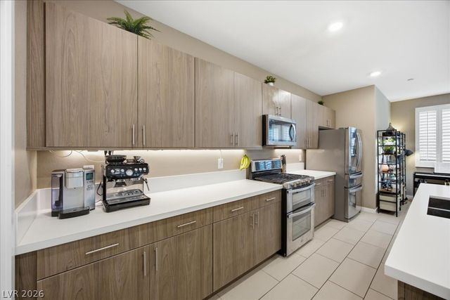 11313 Vision Peak Avenue 102, Las Vegas, NV 89135