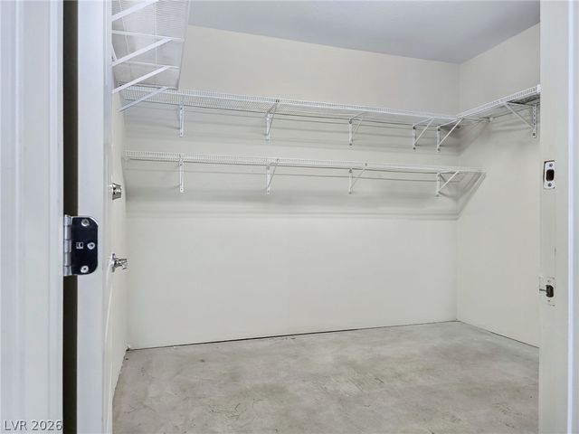 11313 Vision Peak Avenue 102, Las Vegas, NV 89135
