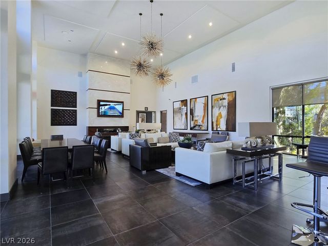 11313 Vision Peak Avenue 102, Las Vegas, NV 89135