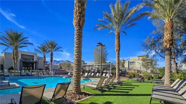 11313 Vision Peak Avenue 102, Las Vegas, NV 89135