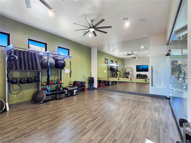 11313 Vision Peak Avenue 102, Las Vegas, NV 89135
