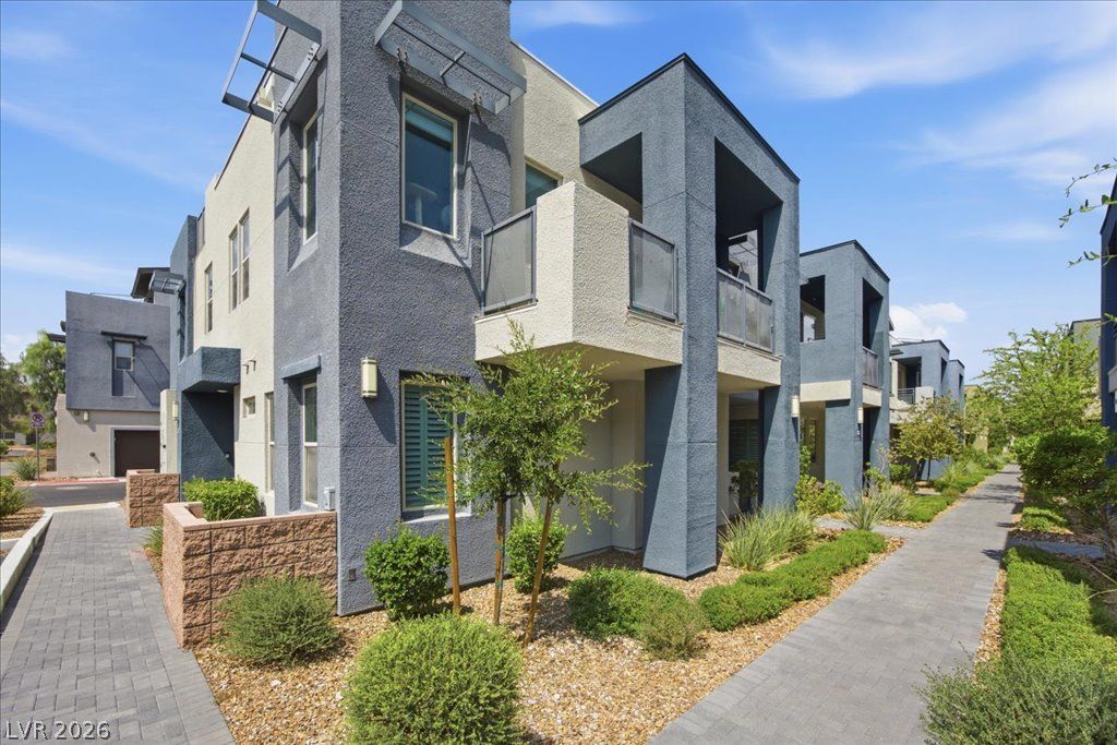 11313 Vision Peak Avenue 102, Las Vegas, NV 89135