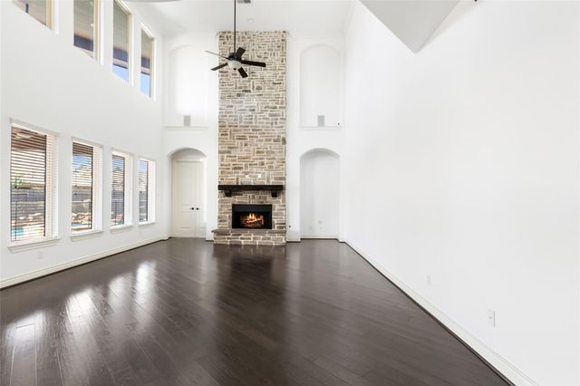 18007 Stari Most Lane, Houston, TX 77044