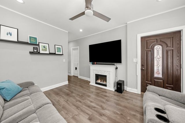 1832 S 55th Court, Cicero, IL 60804