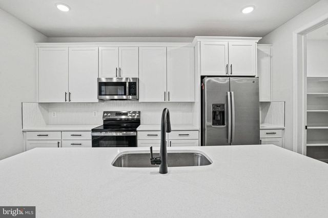 88 CATALPA DR, North East, MD 21901