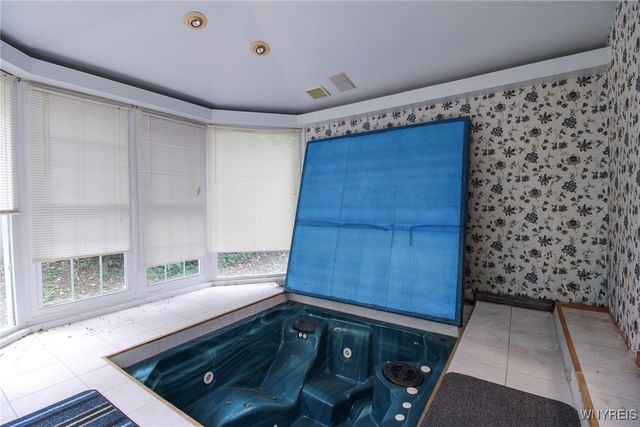 921 Orient Street, Shelby, NY 14103