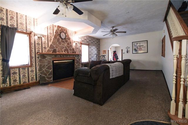 921 Orient Street, Shelby, NY 14103