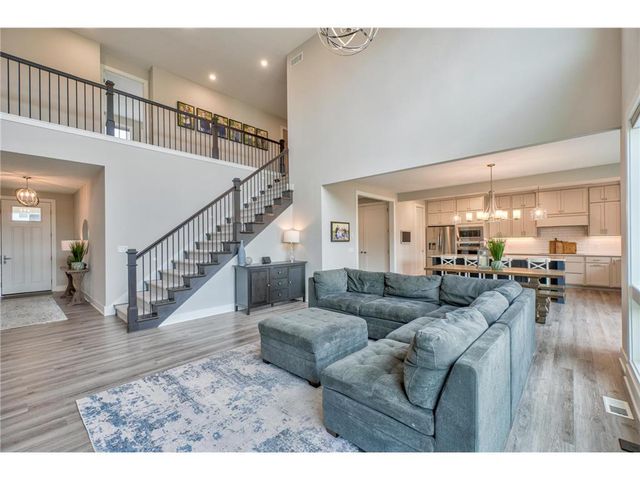 10668 39th Street, Lake Elmo, MN 55042