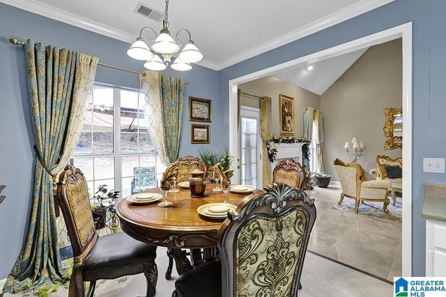 813 SAVANNAH LANE, Calera, AL 35040
