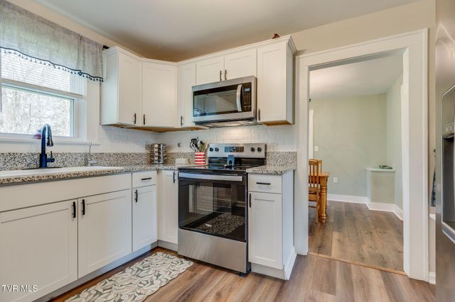 2046 Carolina Avenue, Bristol, TN 37620