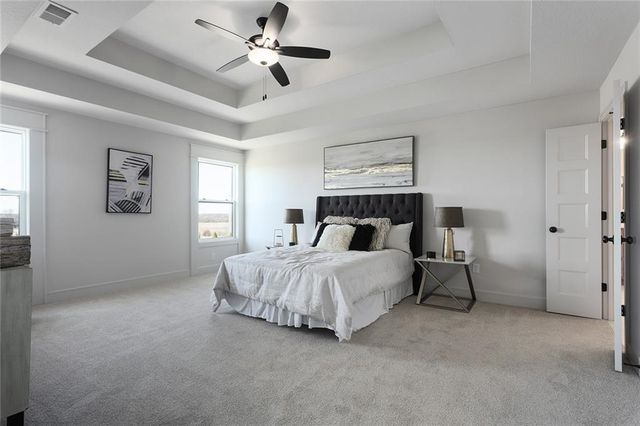 18703 W 193rd Street, Spring Hill, KS 66083