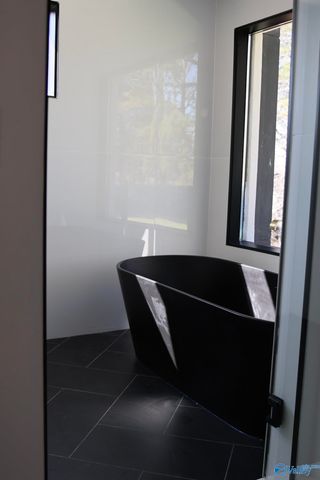 4602 Whitehall Drive, Huntsville, AL 35816