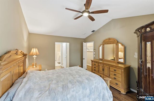 496 Shadow Mountain Road, Mahwah, NJ 07430