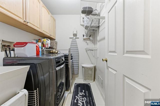 496 Shadow Mountain Road, Mahwah, NJ 07430