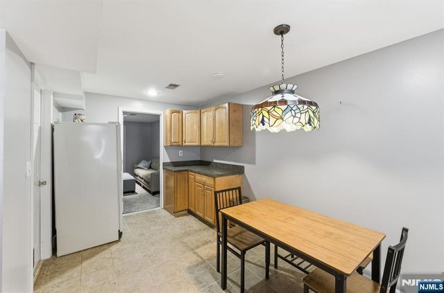 496 Shadow Mountain Road, Mahwah, NJ 07430