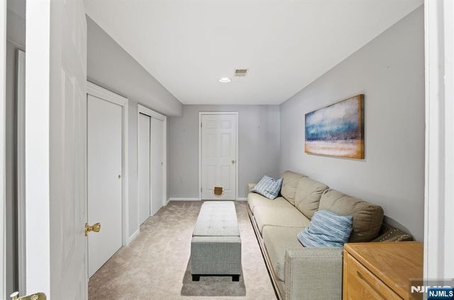 496 Shadow Mountain Road, Mahwah, NJ 07430