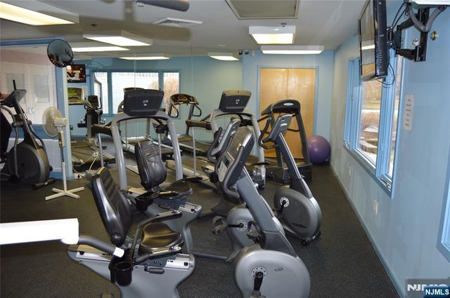 496 Shadow Mountain Road, Mahwah, NJ 07430