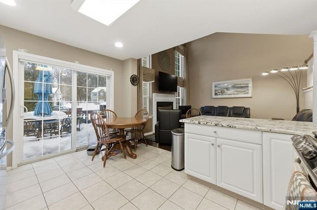 496 Shadow Mountain Road, Mahwah, NJ 07430