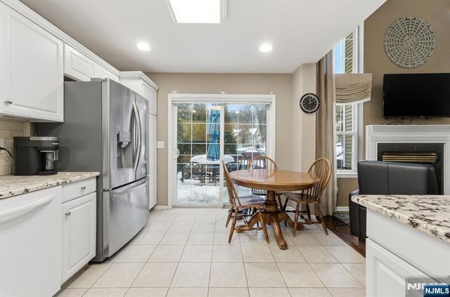 496 Shadow Mountain Road, Mahwah, NJ 07430