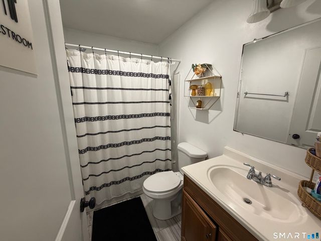 57 Lounsbury Street, Naugatuck, CT 06770