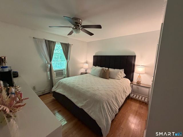 57 Lounsbury Street, Naugatuck, CT 06770