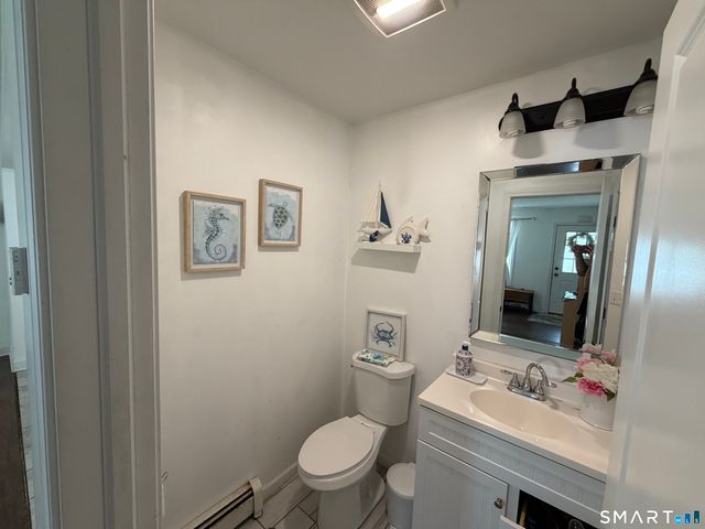 57 Lounsbury Street, Naugatuck, CT 06770
