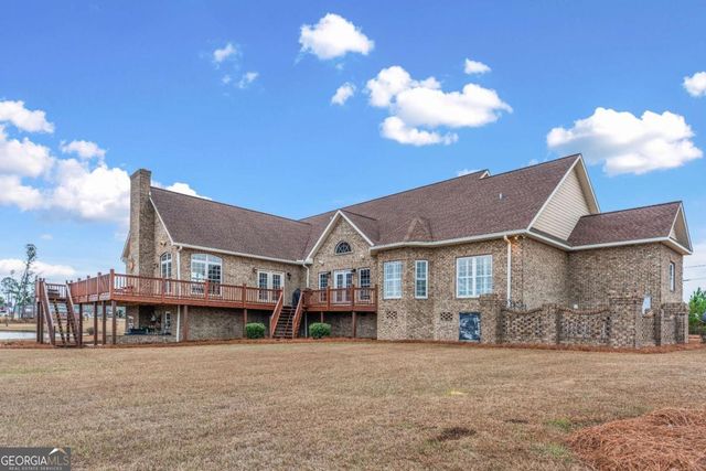 42 Claxton Road, Hazlehurst, GA 31539