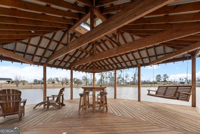 42 Claxton Road, Hazlehurst, GA 31539