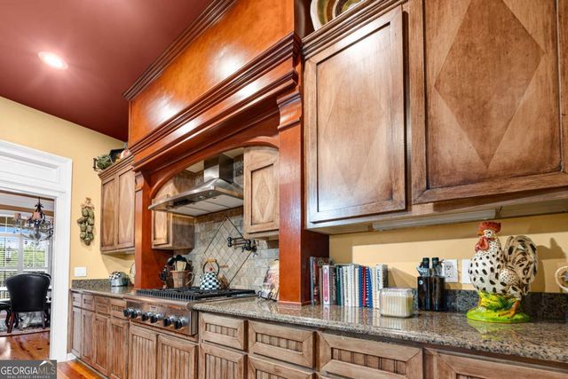 42 Claxton Road, Hazlehurst, GA 31539