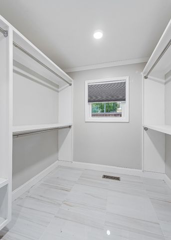 727 Timber Ln, Cookeville, TN 38501