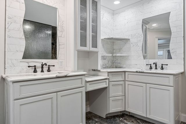 727 Timber Ln, Cookeville, TN 38501