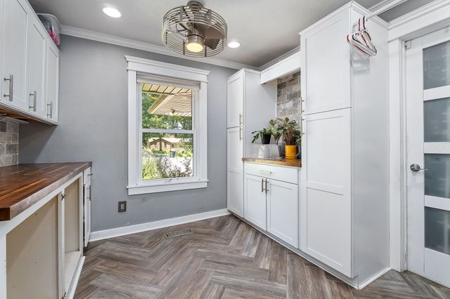 727 Timber Ln, Cookeville, TN 38501