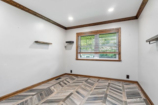 727 Timber Ln, Cookeville, TN 38501