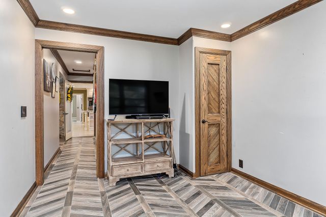 727 Timber Ln, Cookeville, TN 38501