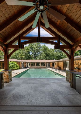 727 Timber Ln, Cookeville, TN 38501