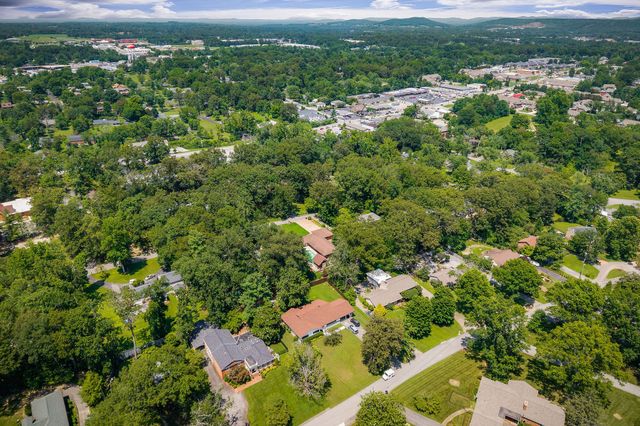 727 Timber Ln, Cookeville, TN 38501