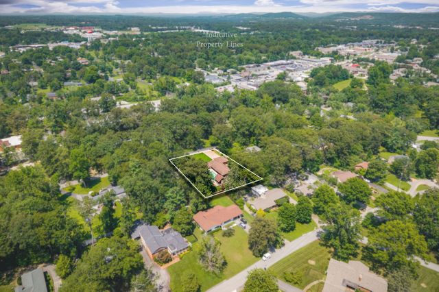 727 Timber Ln, Cookeville, TN 38501