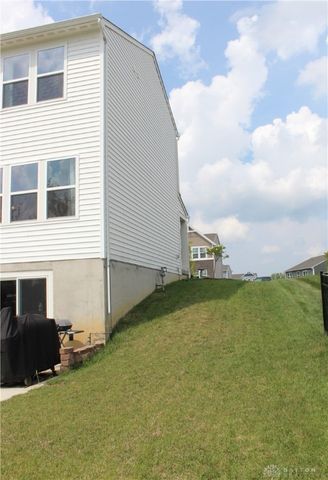 4264 Forestedge Street, Tipp City, OH 45371