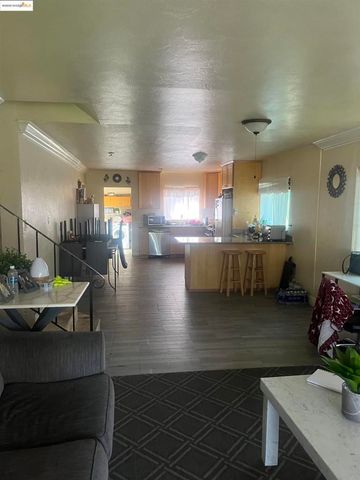 310 Nash Ave, Antioch, CA 94509