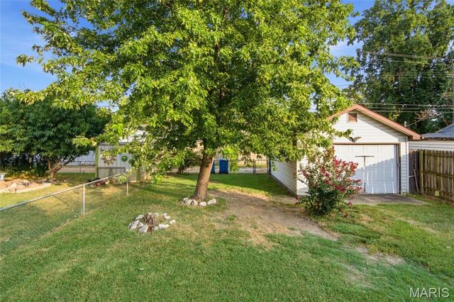 2842 Washington Avenue, Granite City, IL 62040