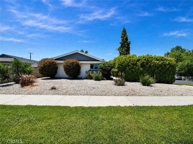 16404 Mayall Street, North Hills, CA 91343