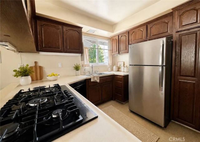 16404 Mayall Street, North Hills, CA 91343